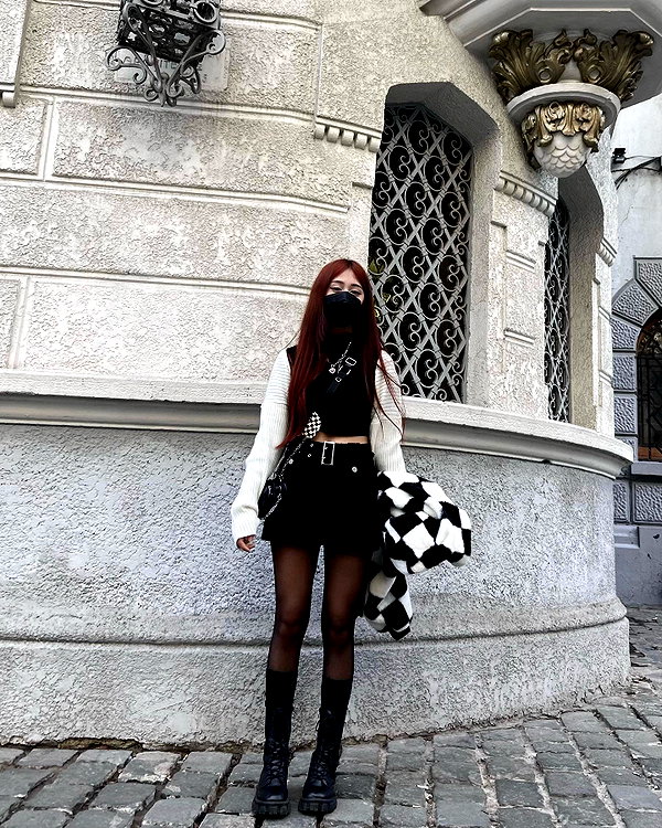 is2tian instagram image archive image