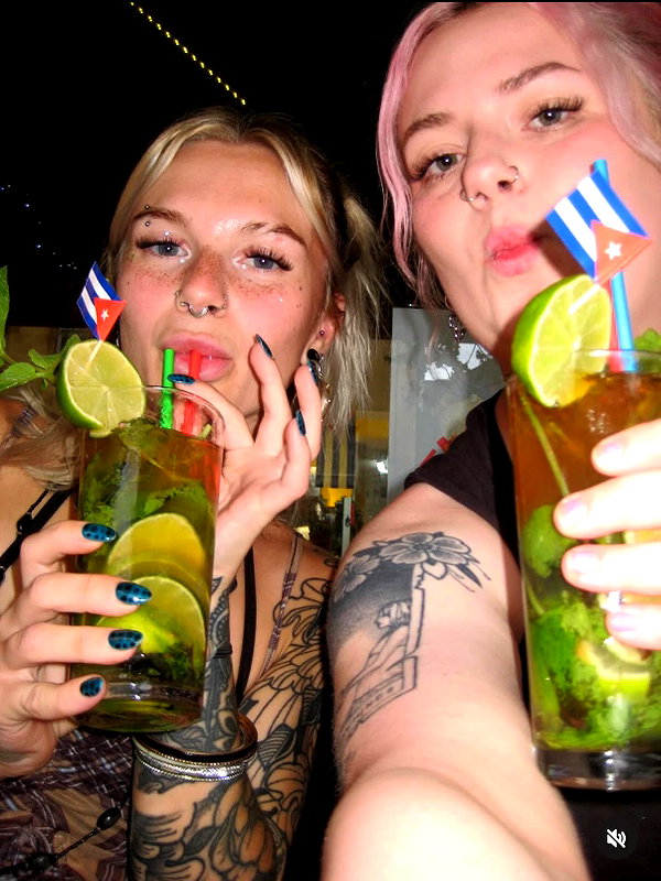 charley.chambers instagram image archive image