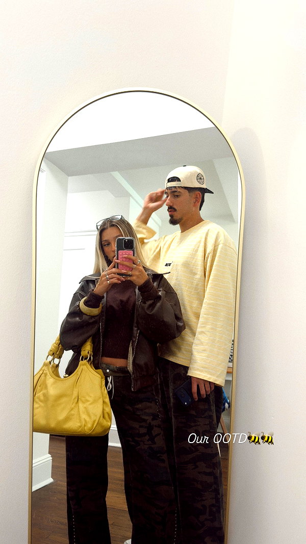 Archived image from @ella_netzer8 on Instagram