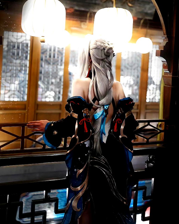 gallery_cosplayer instagram image archive image