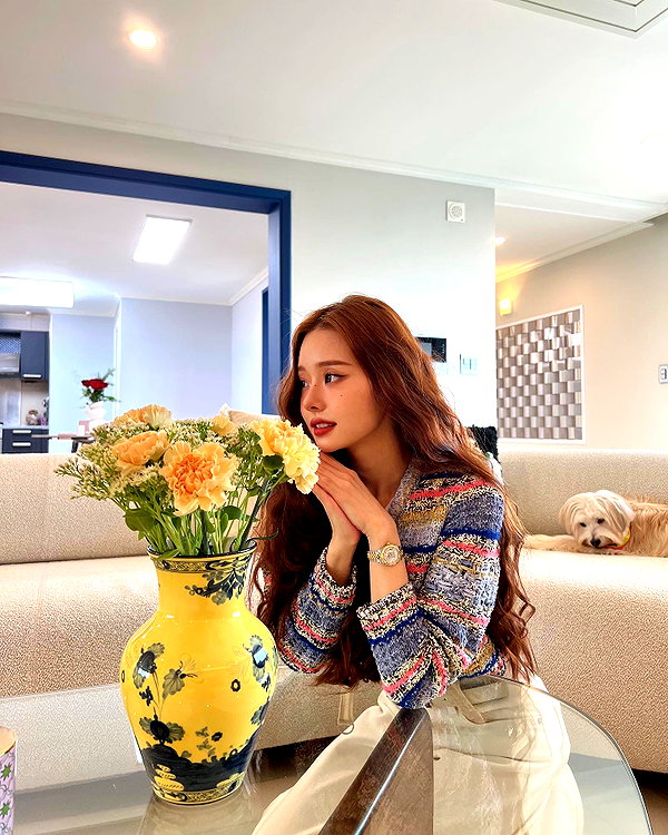 dear.zia instagram image archive image