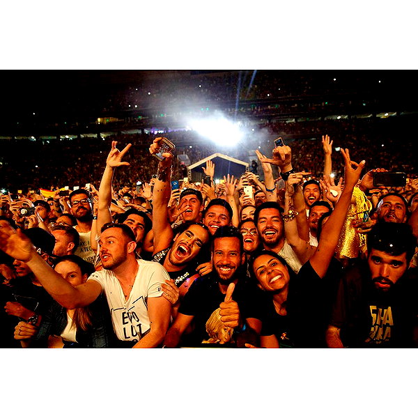 shakira instagram image archive image