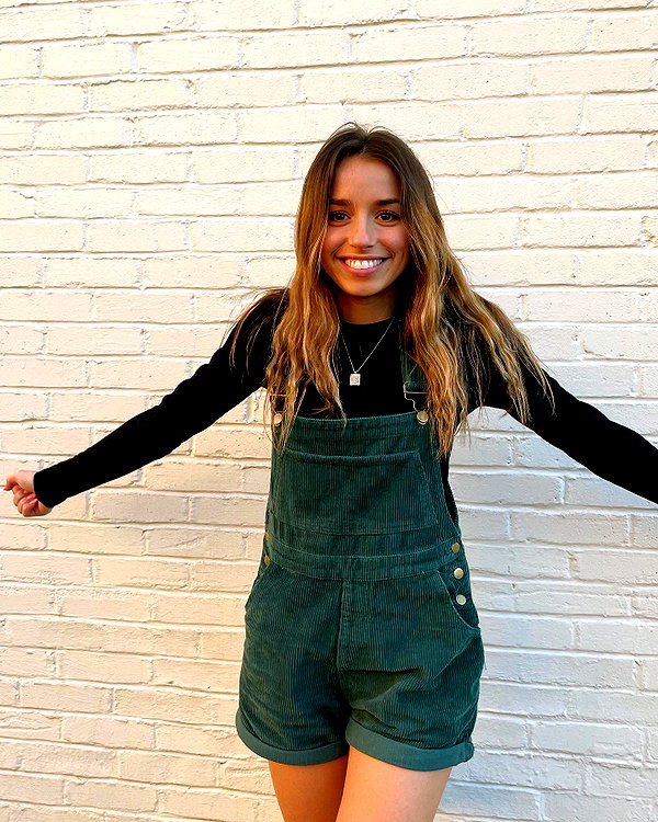 sadieemckennaa instagram image archive image
