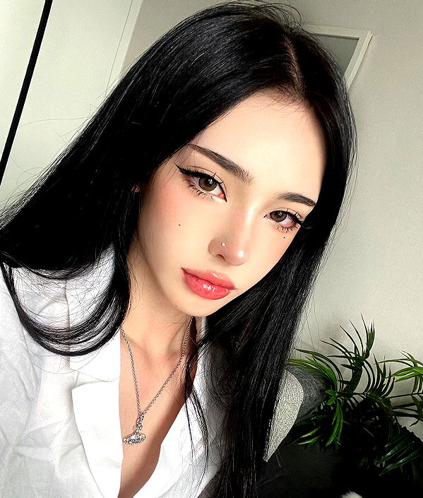 yuna_1_27 instagram image archive image