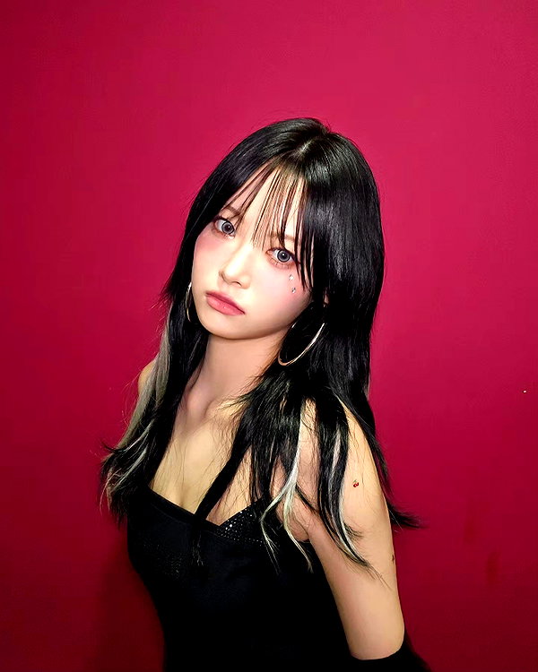 hhh.e_c.v instagram image archive image