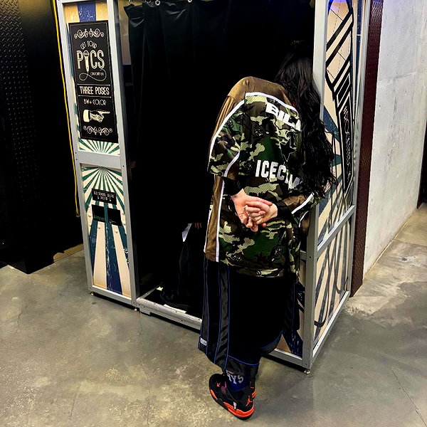 billieeilish instagram image archive image