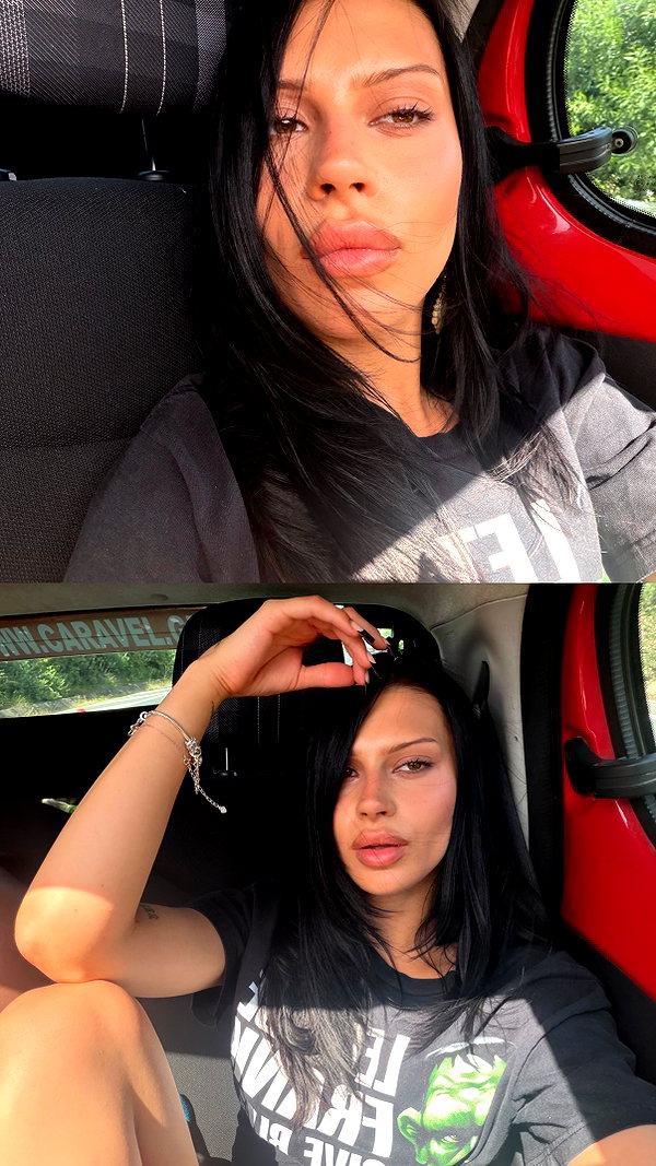 karolinaawasik instagram image archive image