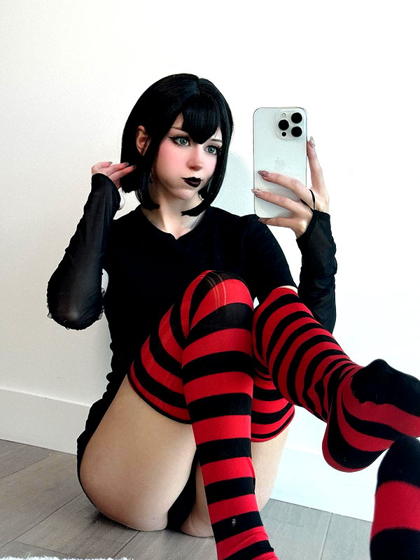 kennakins.cos instagram image archive image