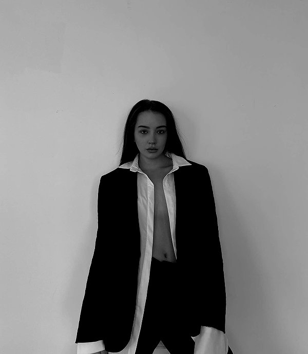 veroni22ka instagram image archive image