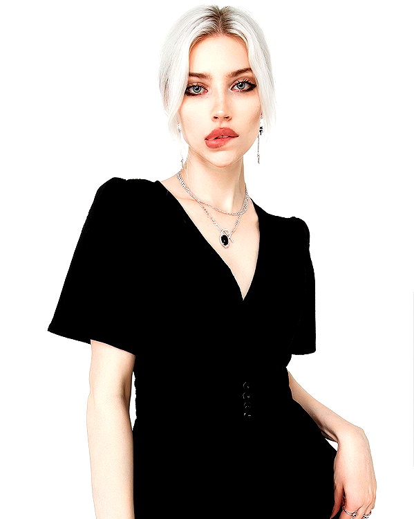 alien.hanna instagram image archive image