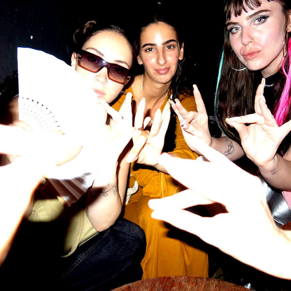 yaelxyazdi instagram image archive image