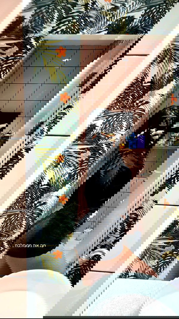 rebecka_tsadok rebecka_tsadok archive image