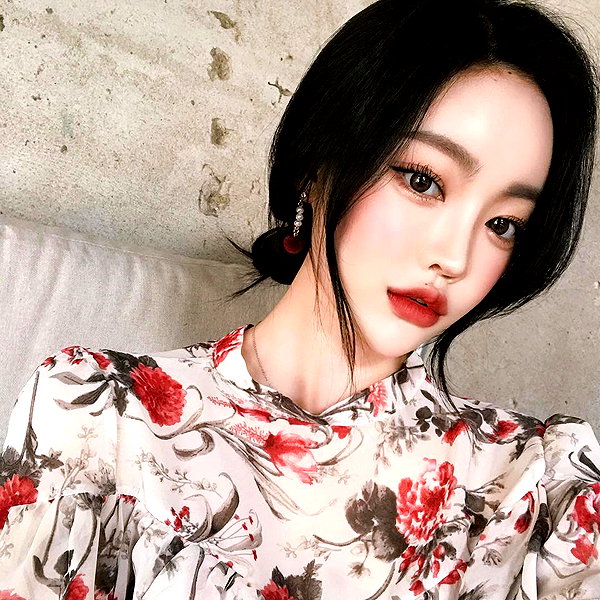 daxbin instagram image archive image