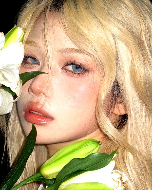 baddiesessence instagram image archive image