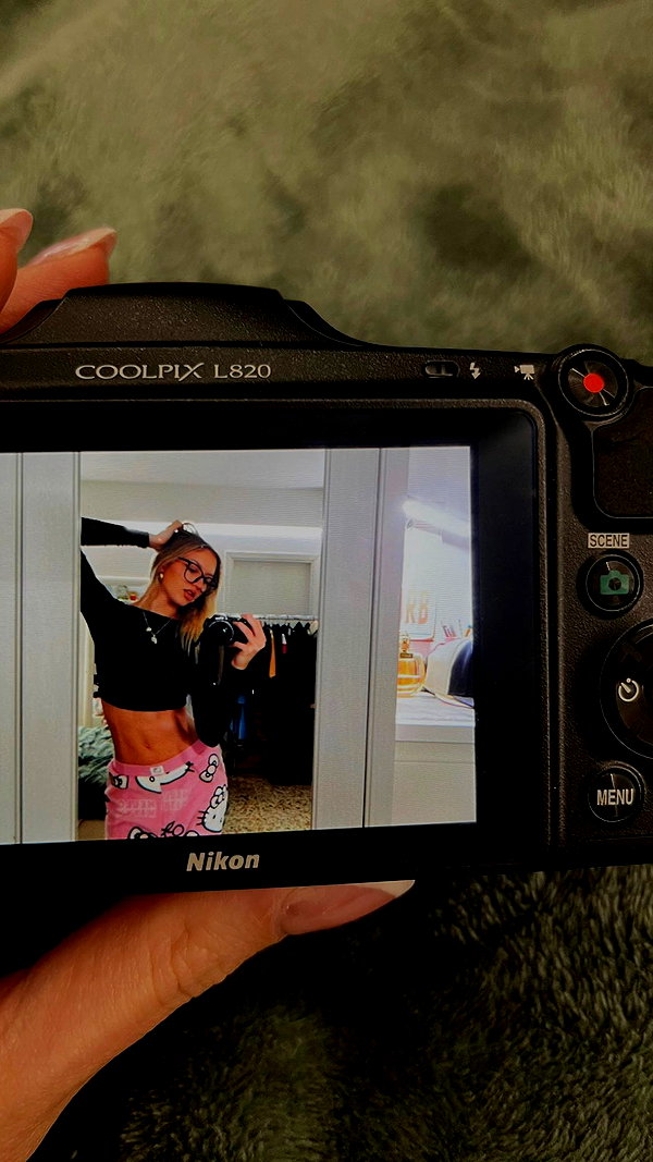 federica.piccinni instagram image archive image