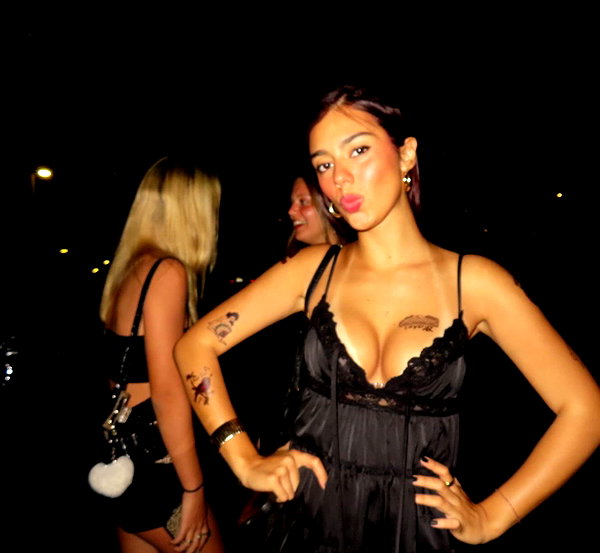 agamohanaa instagram image archive image