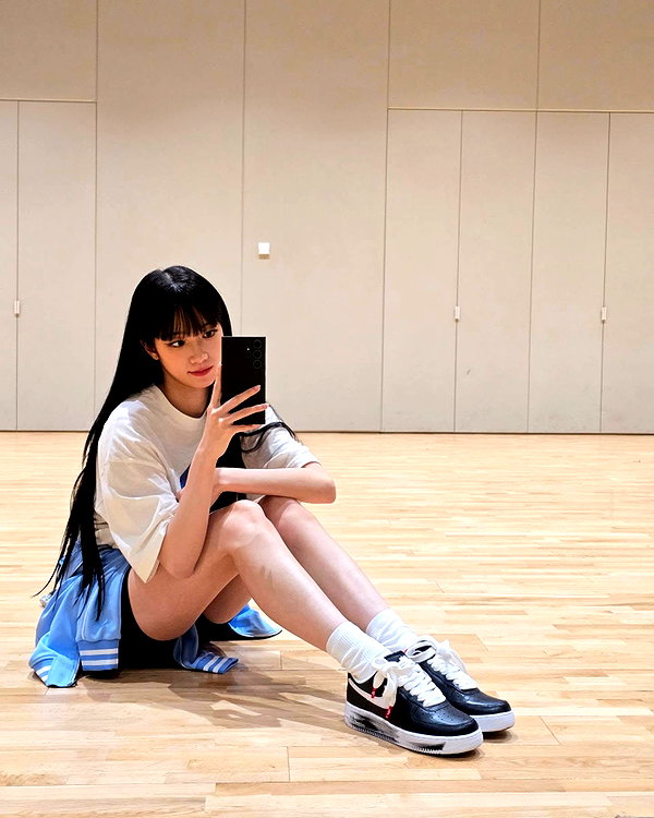 zuhazana instagram image archive image