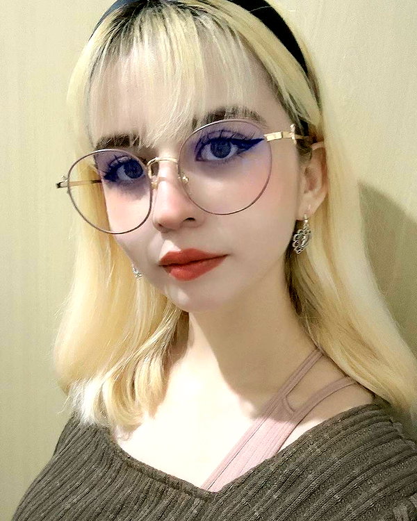 luly1980s instagram image archive image