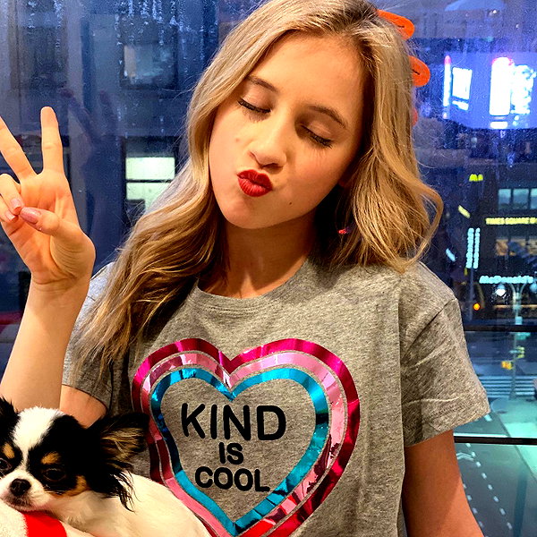 ellianawalmsley instagram image archive image