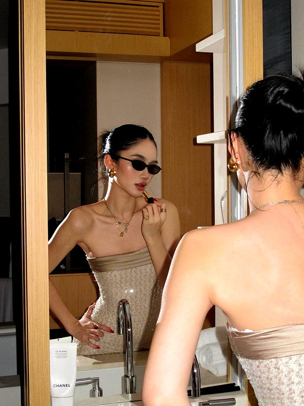 fair_mua instagram image archive image