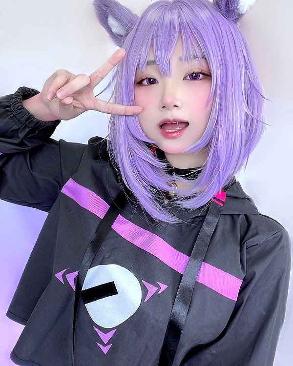 purinn_cos instagram image archive image