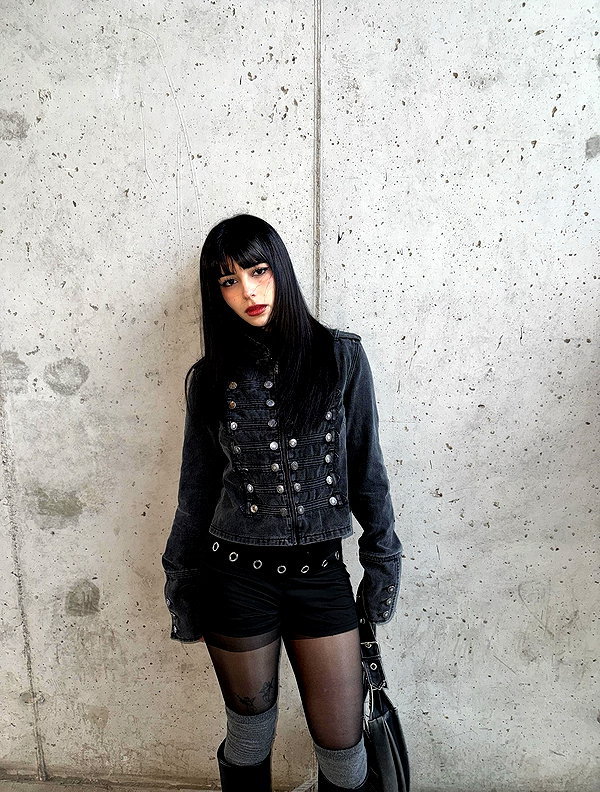 connie.01j instagram image archive image