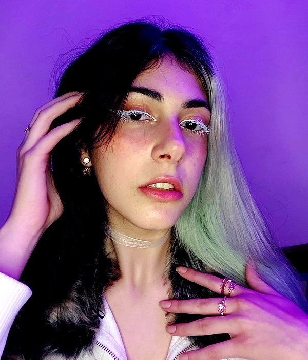 ayash.hila instagram image archive image