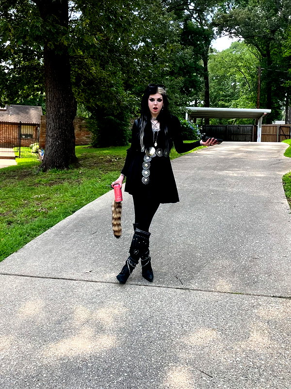 yeahimcaroline instagram image archive image