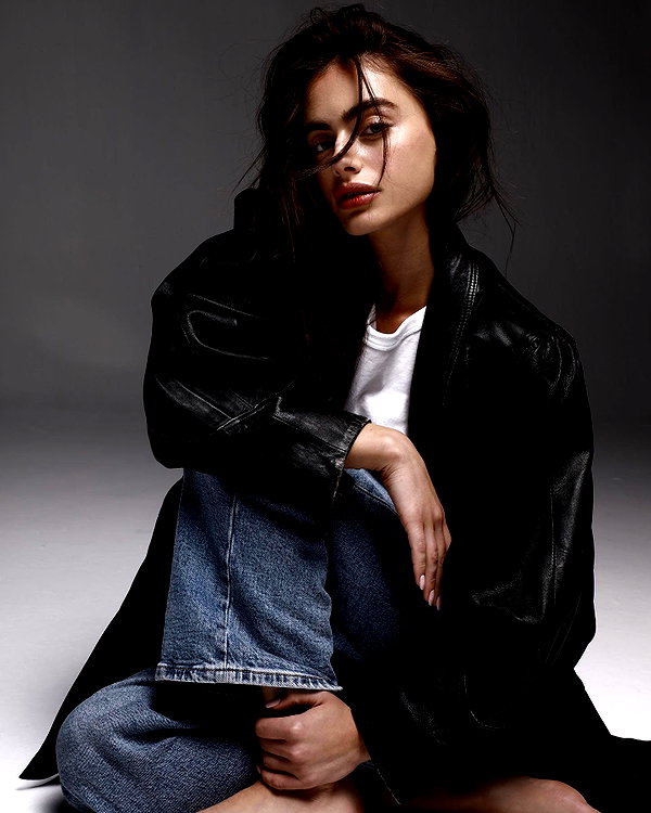 yaelshelbia instagram image archive image