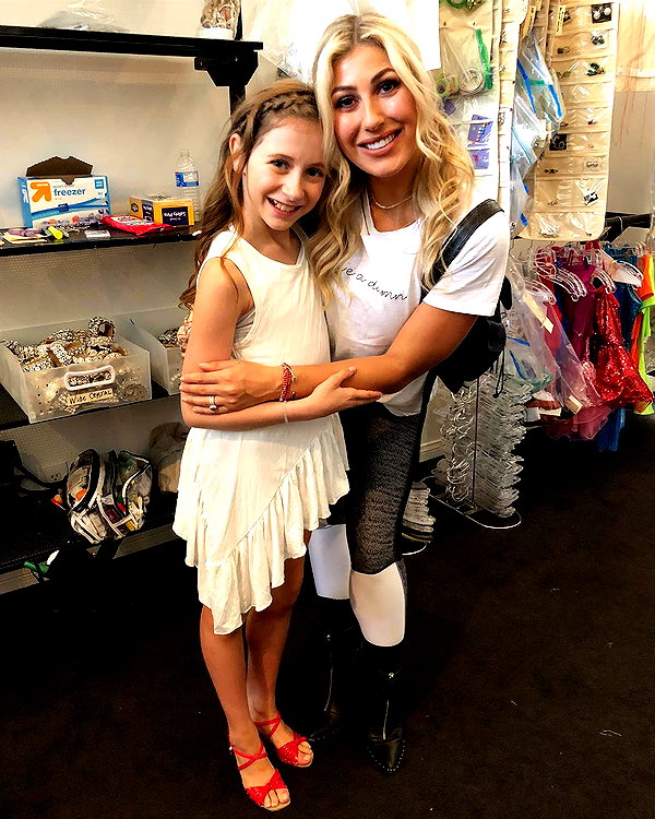 ellianawalmsley instagram image archive image