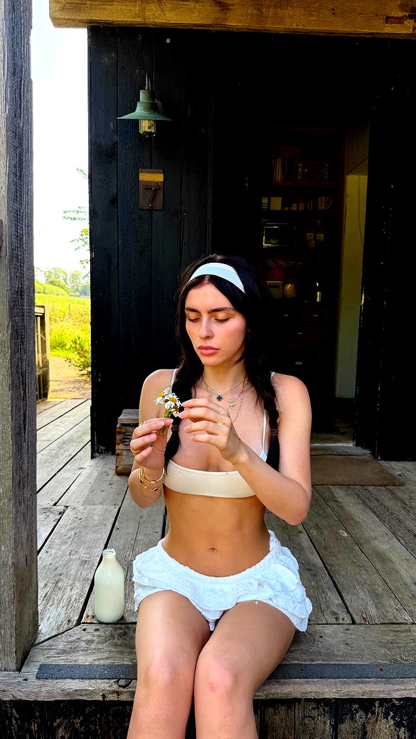 laurenhamden instagram image archive image