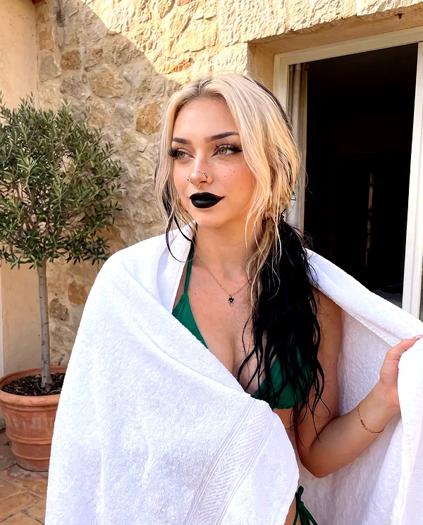 alyssaauwu instagram image archive image