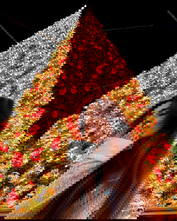 giuliahere giuliahere archive image