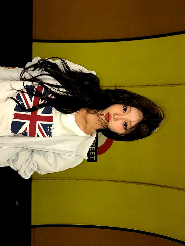 daxbin instagram image archive image