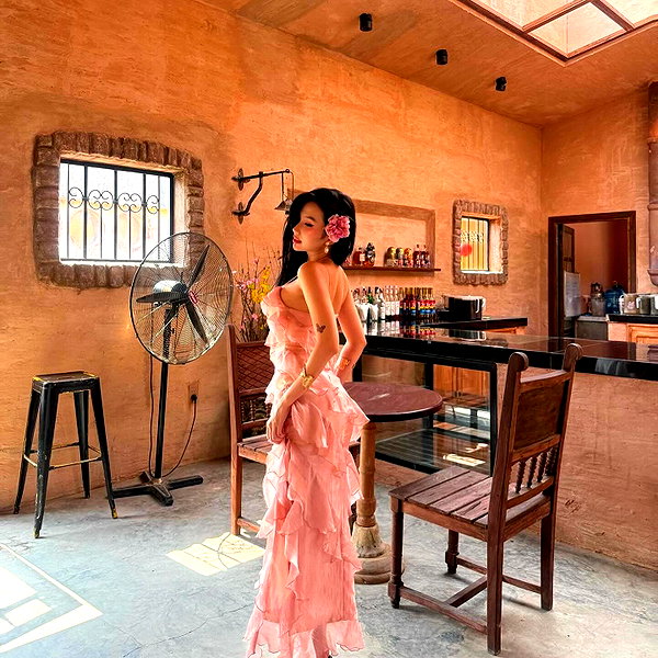 lyhythuedoxinh instagram image archive image