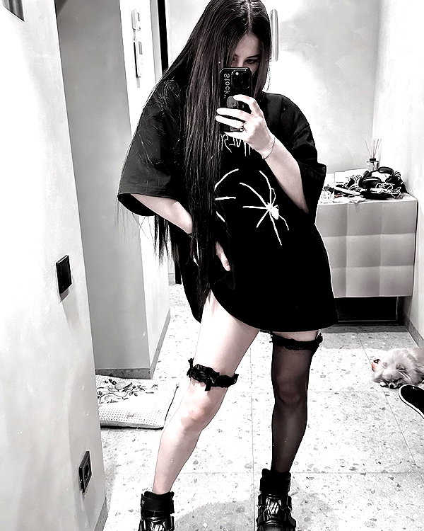 ak1raww instagram image archive image