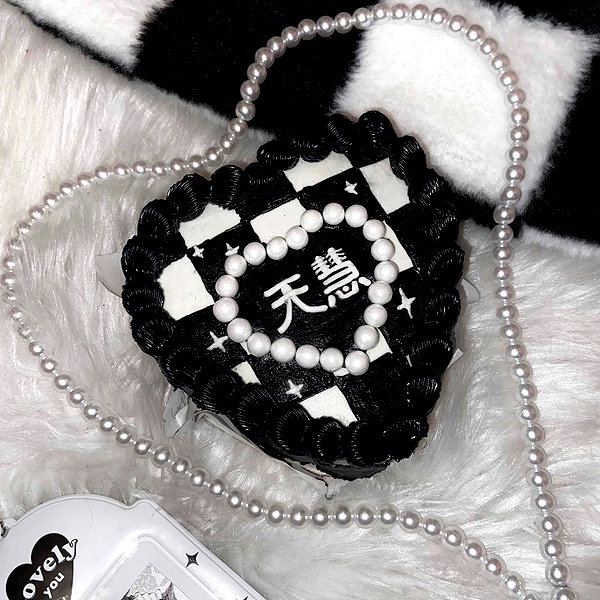 is2tian instagram image archive image
