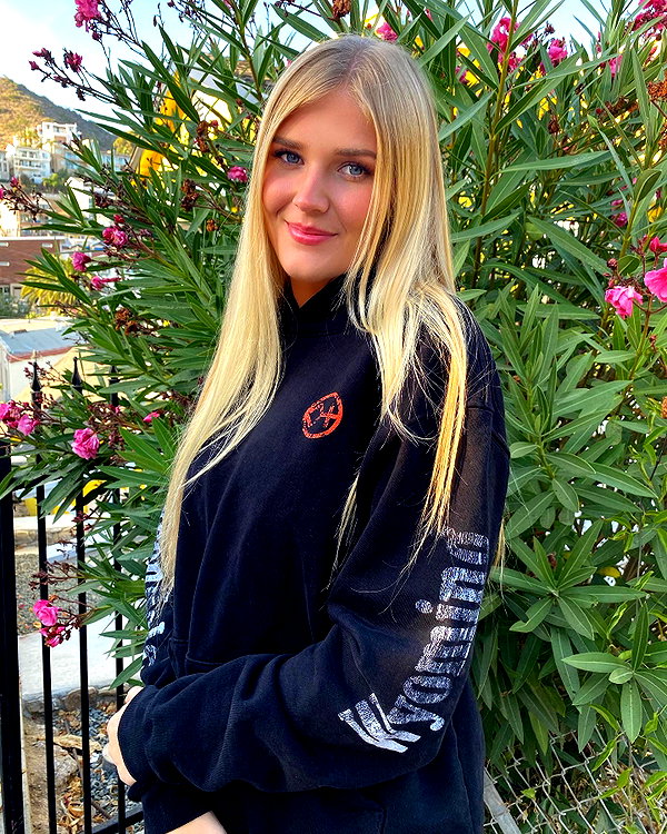 allie_dunn instagram image archive image