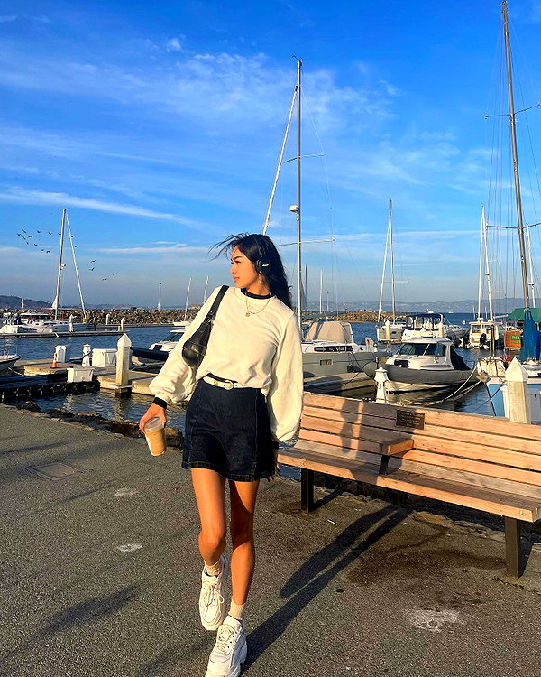 julia_ruelas instagram image archive image