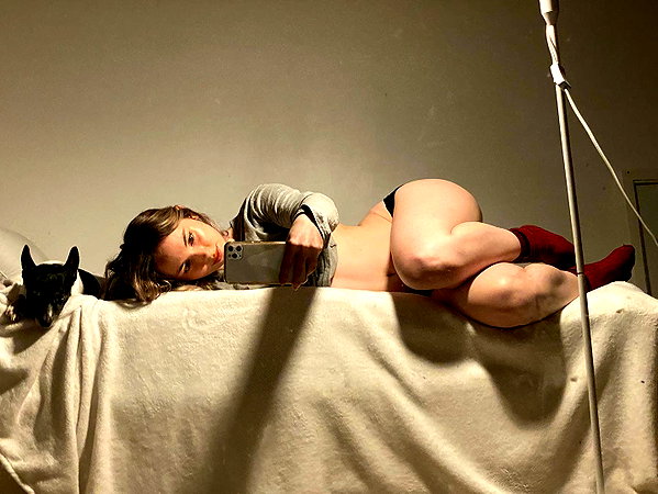 danielledawnnn instagram image archive image