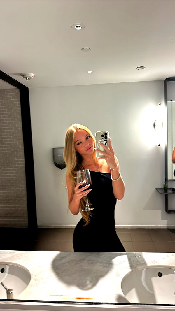 kyla.doddsss instagram image archive image