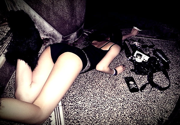 9unxx7 instagram image archive image