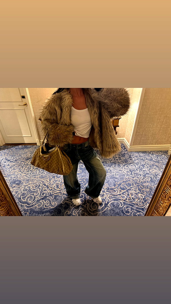 ellachristo instagram image archive image