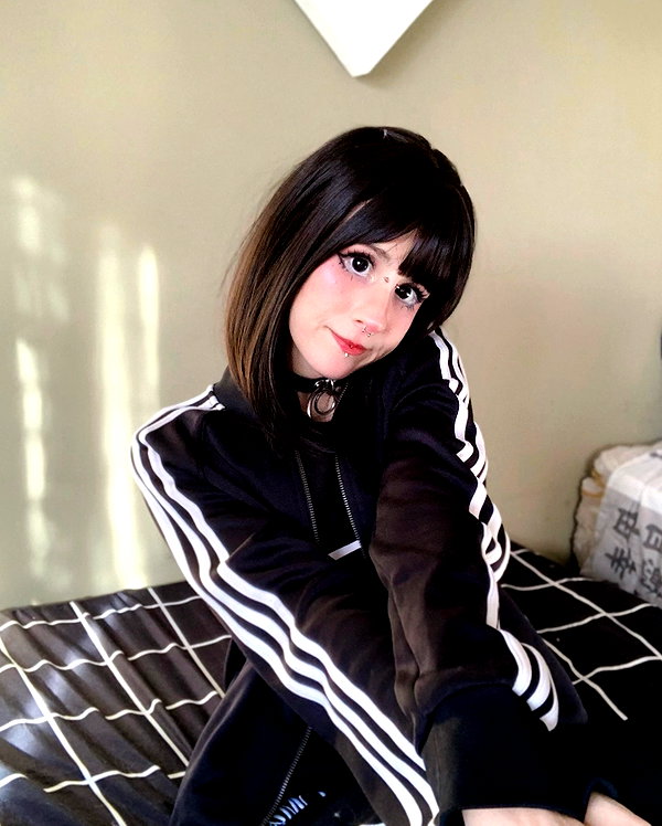 jadelaverne instagram image archive image