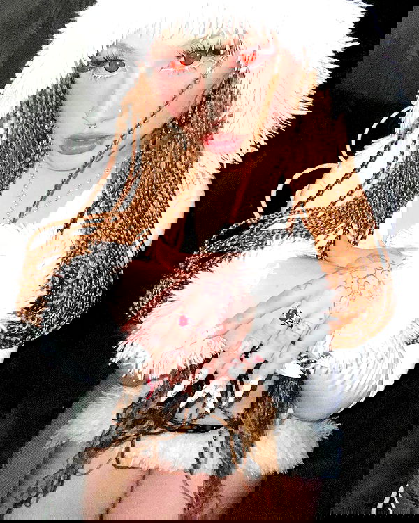 naia_gg naia_gg archive image