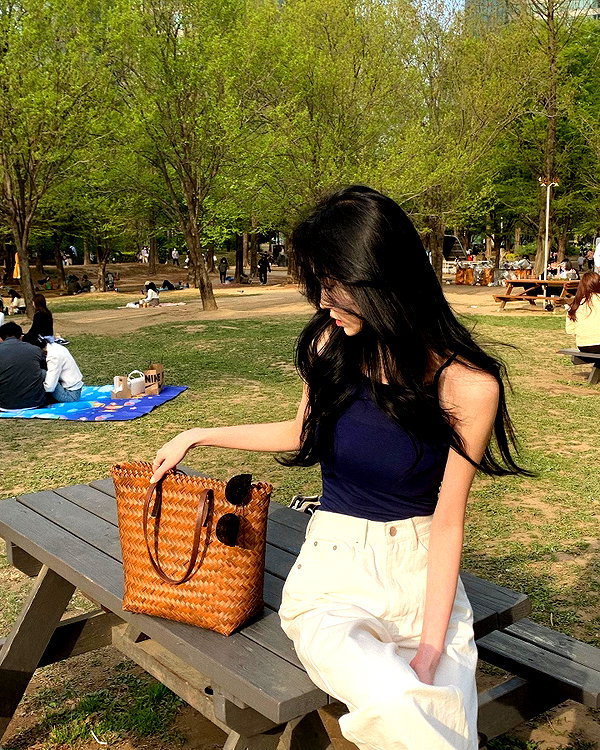 daxbin instagram image archive image