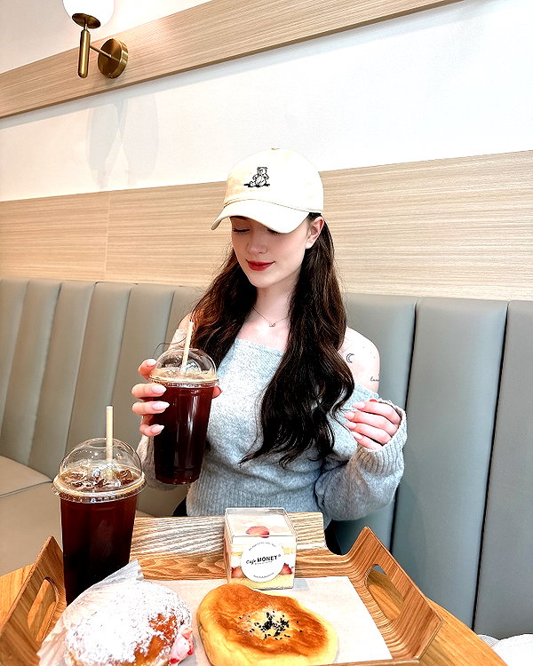 1uvgabi instagram image archive image