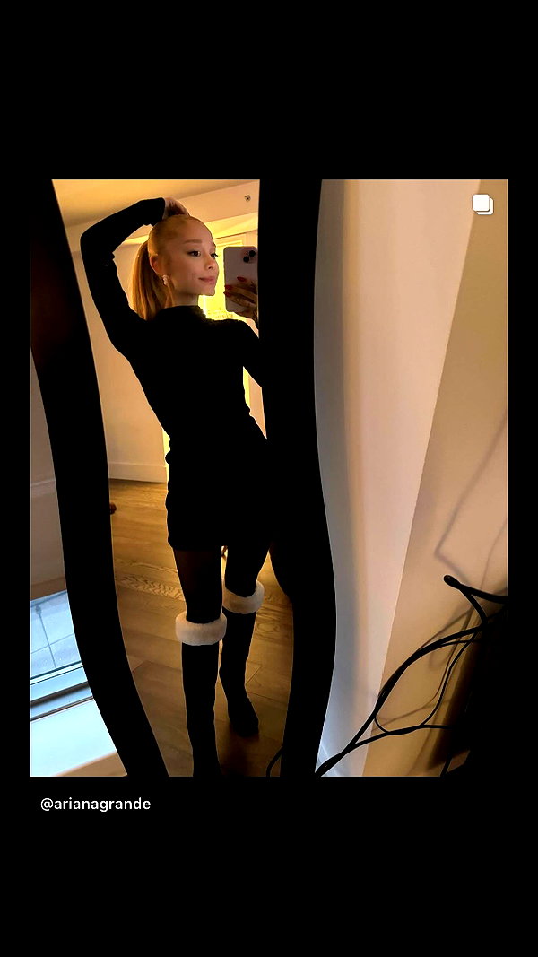 arianagrande instagram image archive image