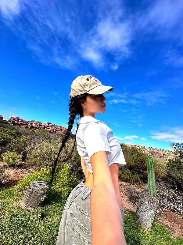 vanessa.rhd instagram image archive image