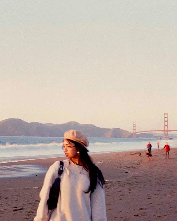 julia_ruelas instagram image archive image